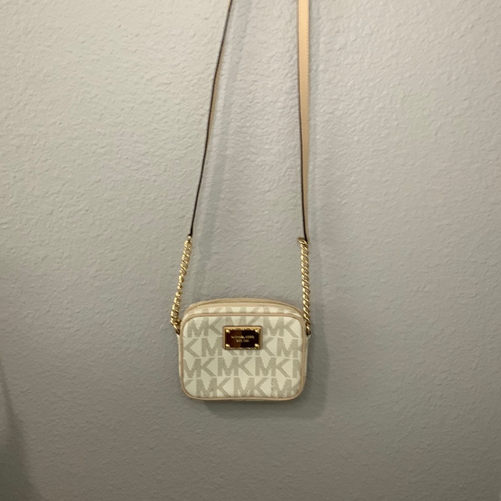 Michael Kors Crossbody